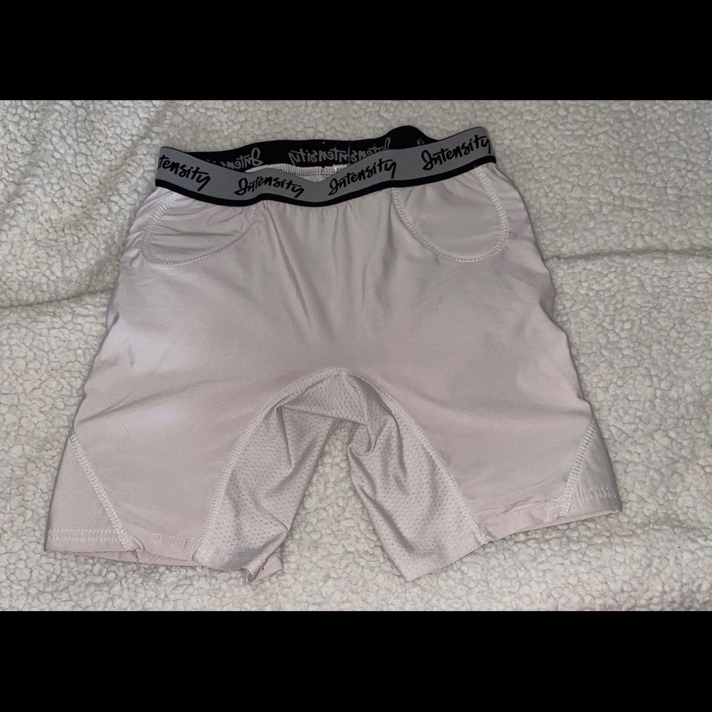 SOFTBALL SLIDING SHORTS